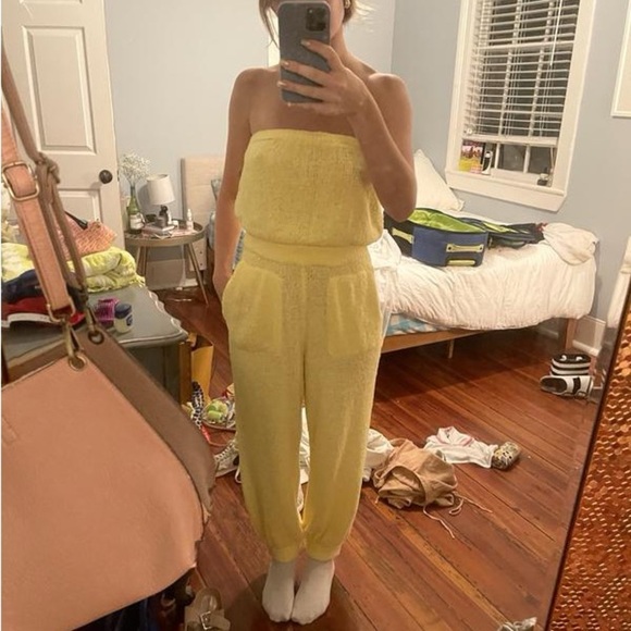 Elegant Cream Jumpsuit - Picture 15 of 16